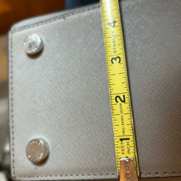 Michael Kors Selma Medium Saffiano Satchel Crossbody NWOT!! - Picture 14 of 14